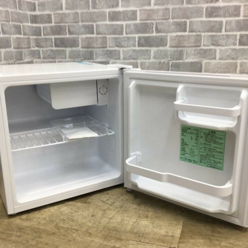 ヤマダセレクト・ヤマダ電機 冷蔵庫 1ドア 45L 右開き YRZ-C05L 2023年 