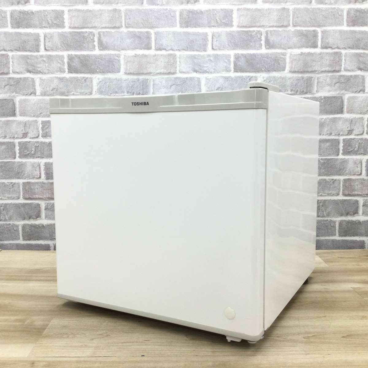 東芝 冷蔵庫 1ドア 27L 右開き GR-HB30GA-W 2018年製 | リユース家電Happy 東芝 冷蔵庫 1ドア 27L 右開き GR-HB30GA-W 2018年製 | リユース家電Happy