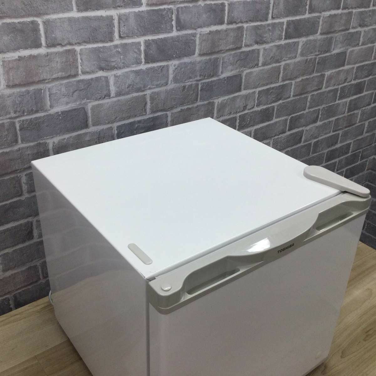 東芝 冷蔵庫 1ドア 27L 右開き GR-HB30GA-W 2018年製
