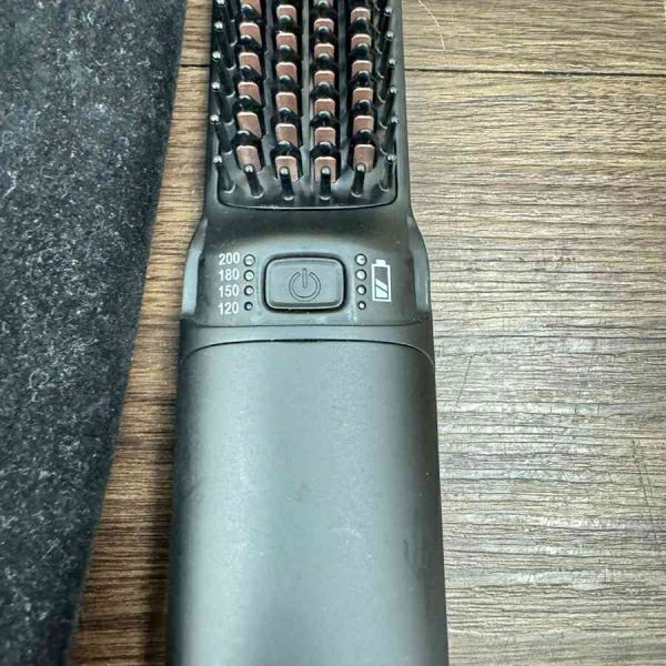 アンティカ コードレスミニブラシアイロン