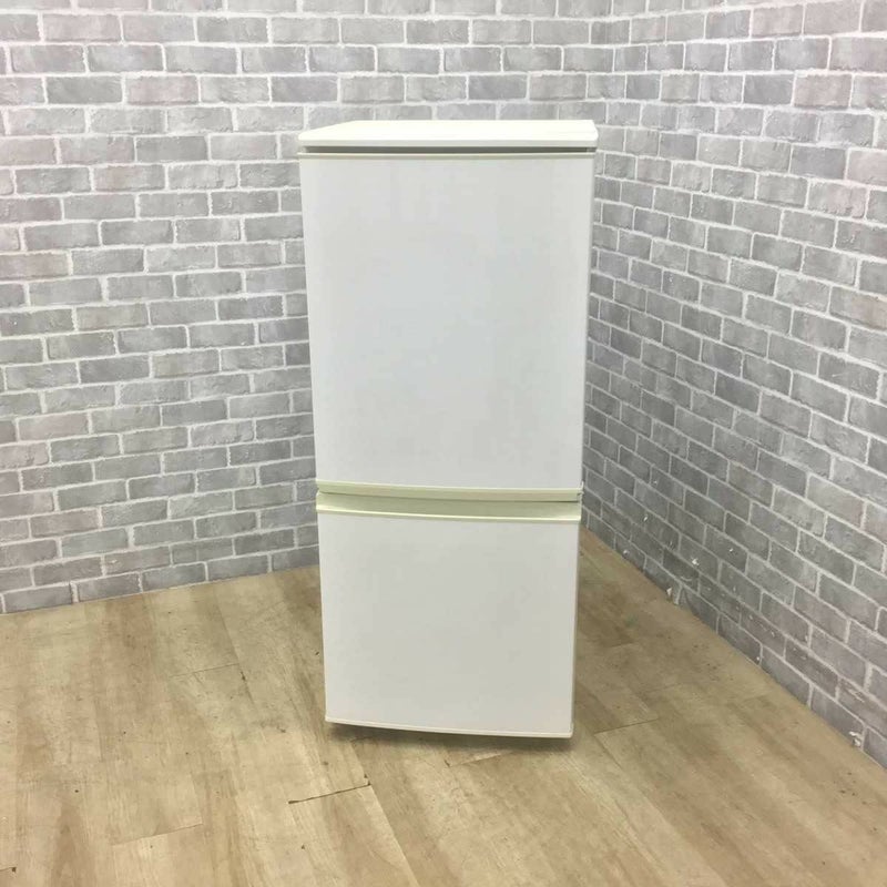 SHARP 冷蔵庫 2ドア 137L どっちもドア SJ-D14C-W 2017年製