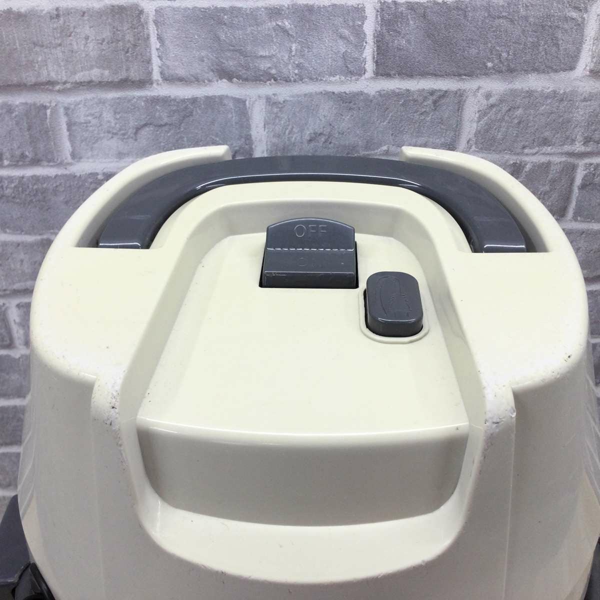 藤原産業 乾湿両用掃除機 20L SVC-200SCL-NP