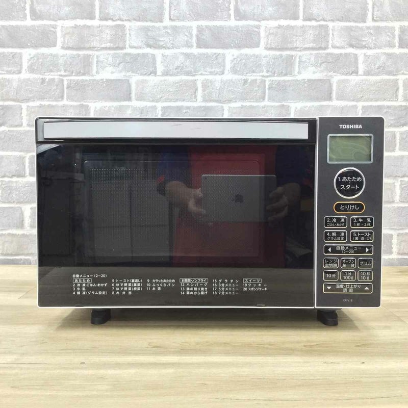 東芝 オーブンレンジ 900W 18L ホワイト ER-V18(W) 2022年製 【角皿欠品 】
