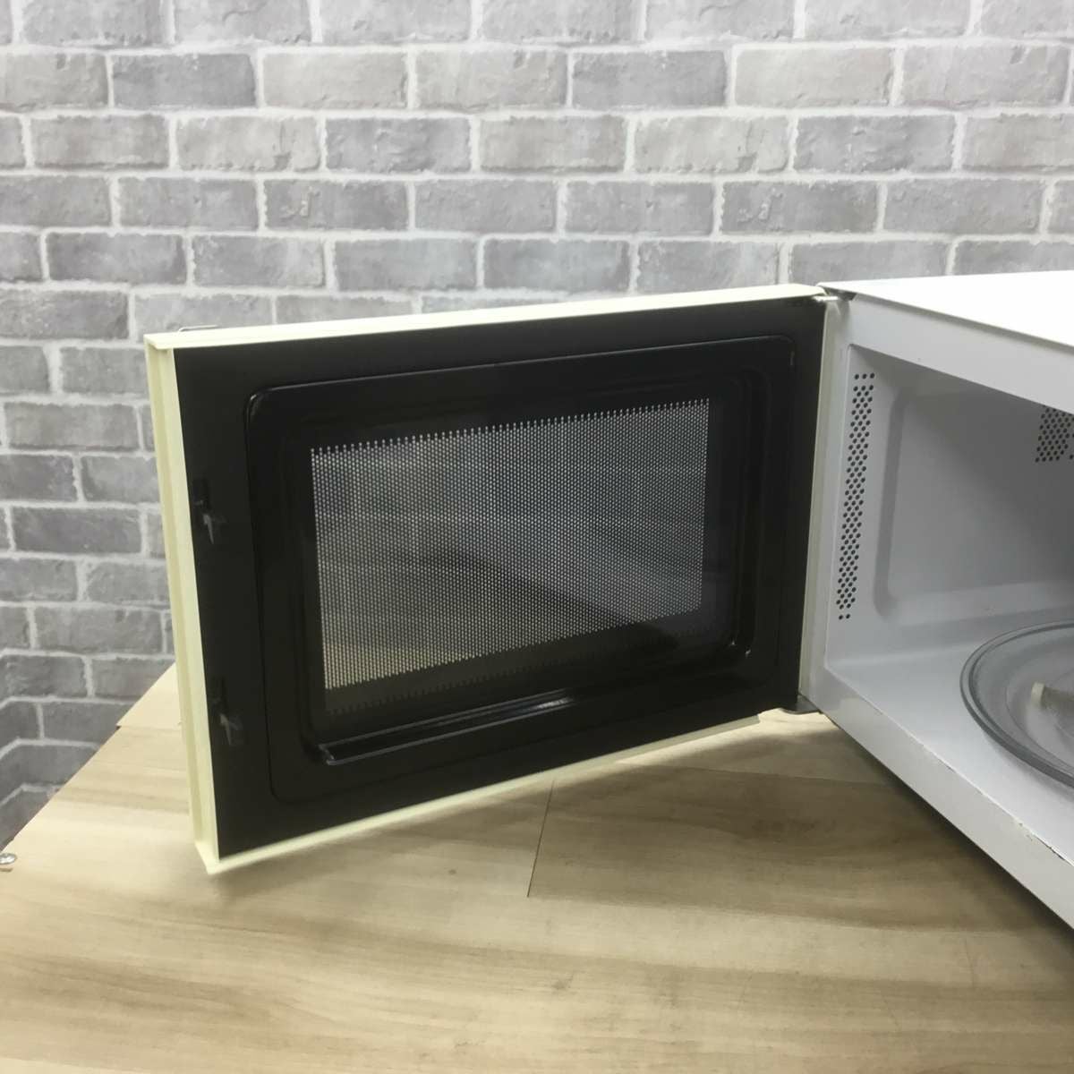 日立 電子レンジ 600W 50hz専用 東日本専用 ホワイト HMR-BK220-Z5-W