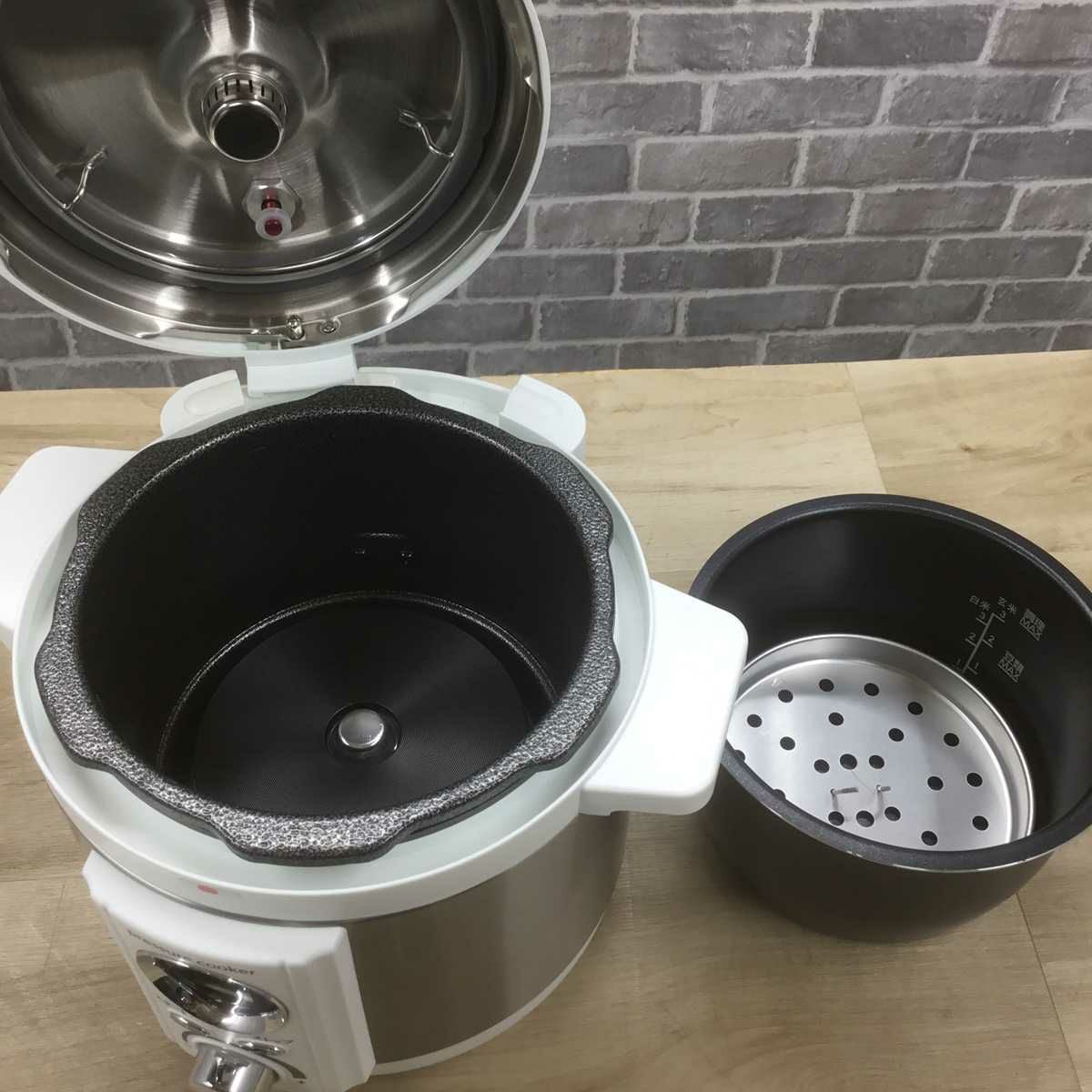 電気圧力鍋 1.2L ホワイト LPC-T1201-W 2024年製