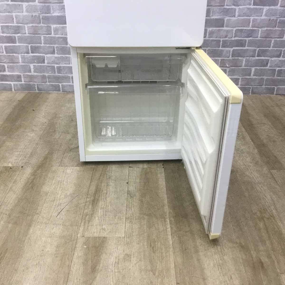 ユーイング 冷蔵庫 2ドア 110L 右開き ホワイト UR-F110H 2016年製