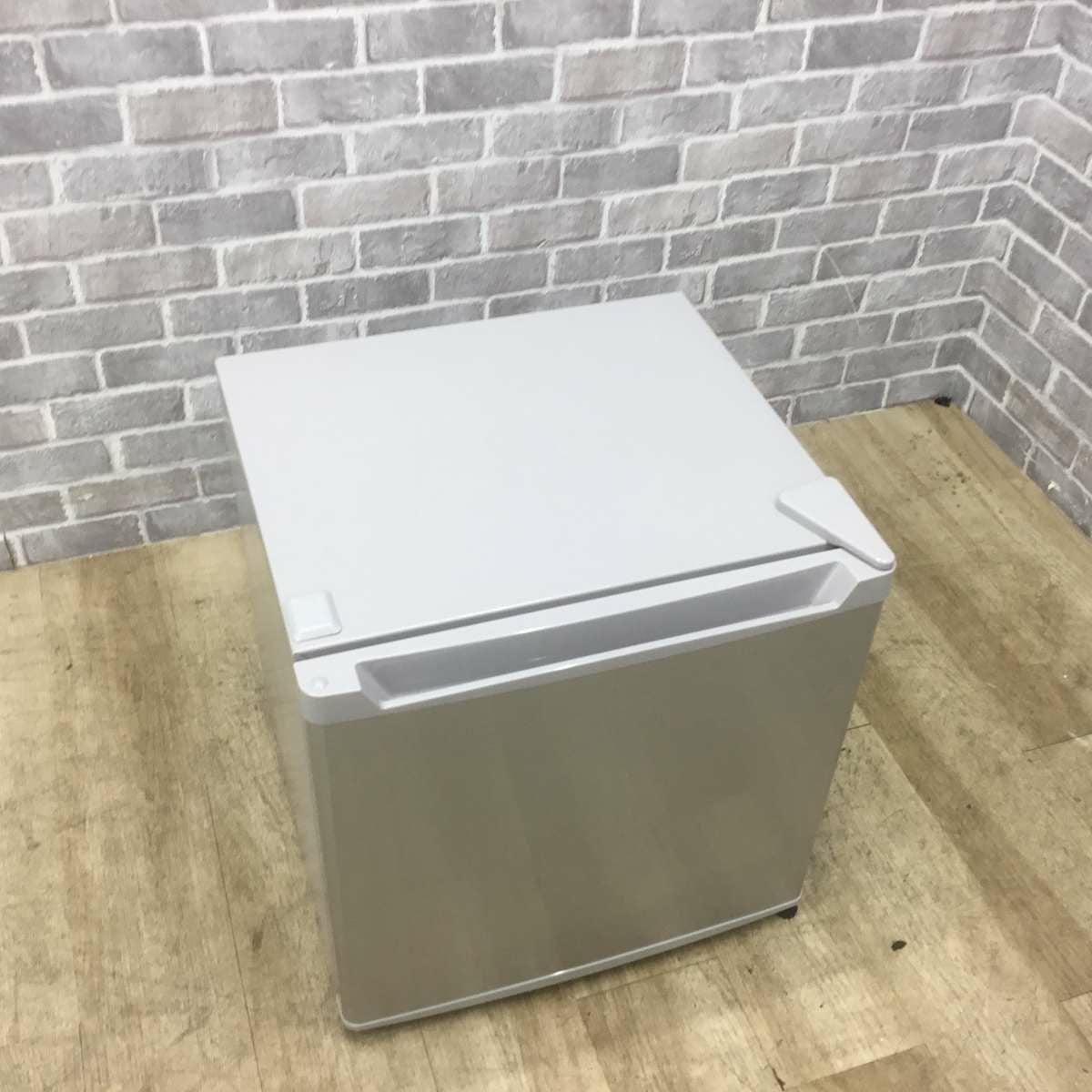 アイリスオーヤマ 冷蔵庫 1ドア 46L 右開き シルバー PRC-B051D-S 2020