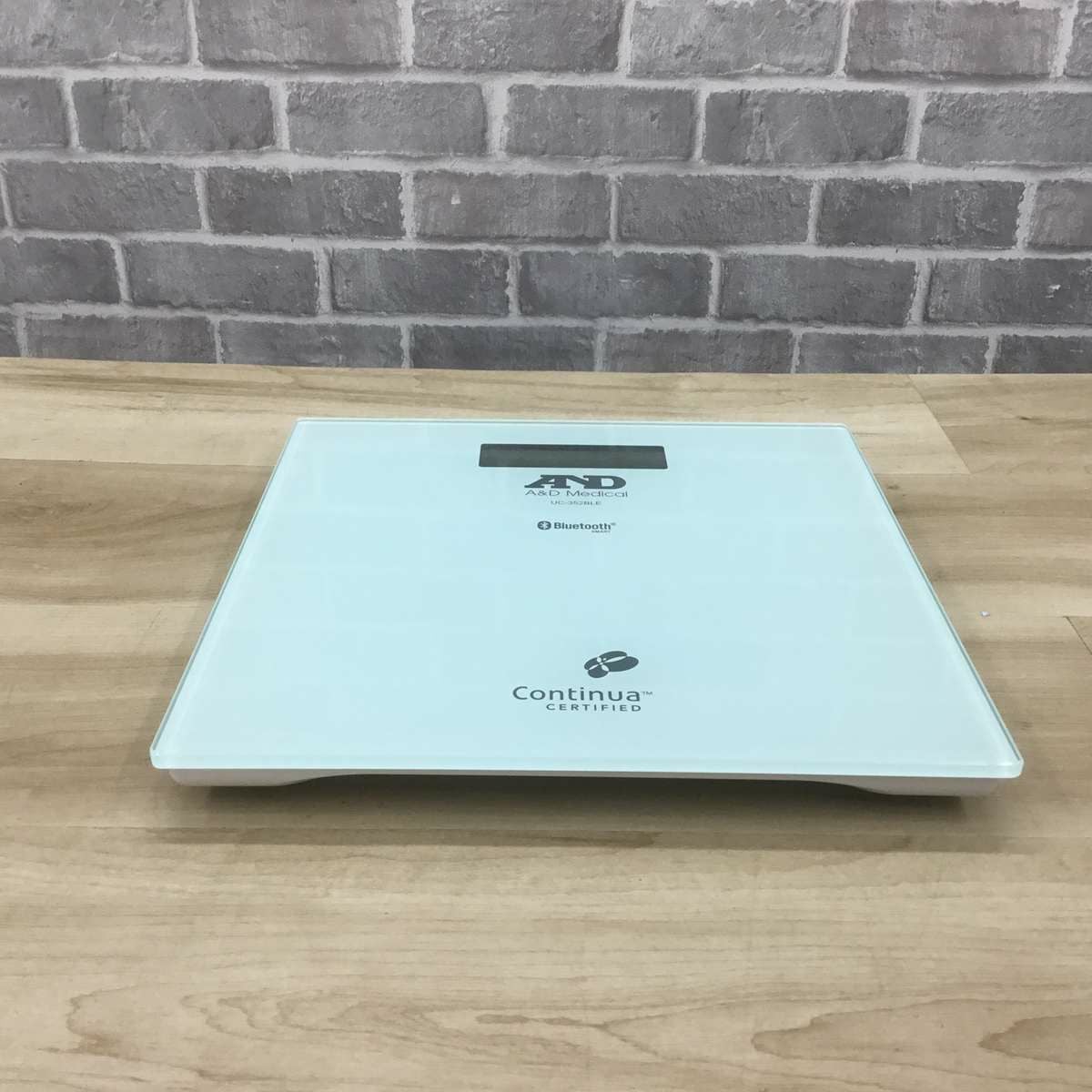 A&D 体重計 ホワイト UC-352BLE 2018年製
