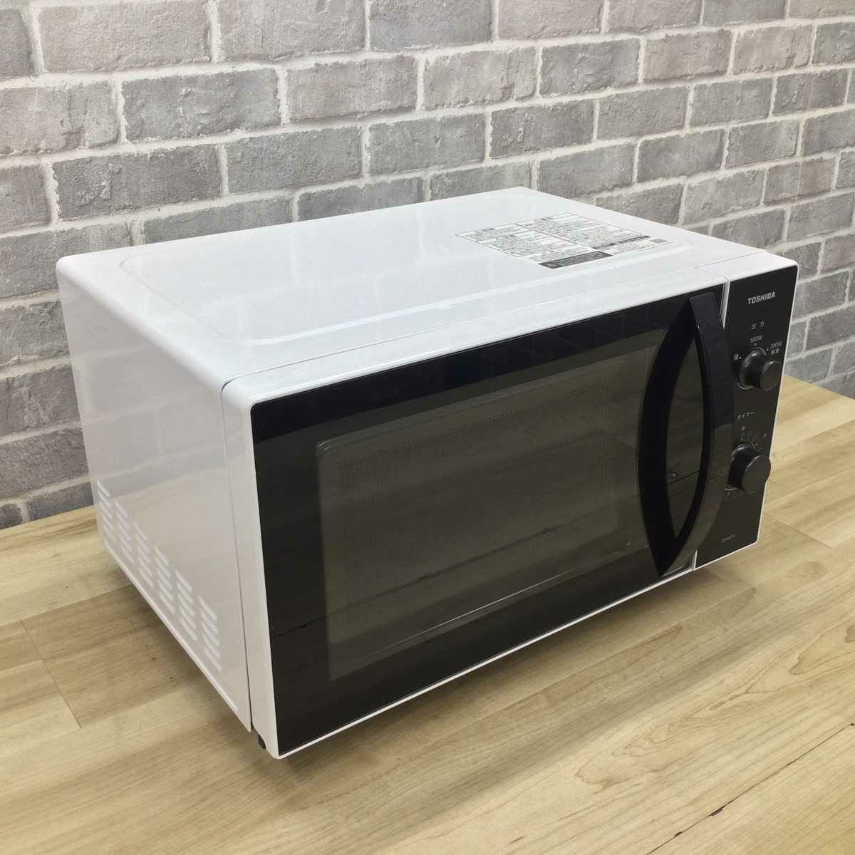 東芝 電子レンジ 520W 17L 50-60hzフラット ホワイト ER-M17Y(W) 2025年製