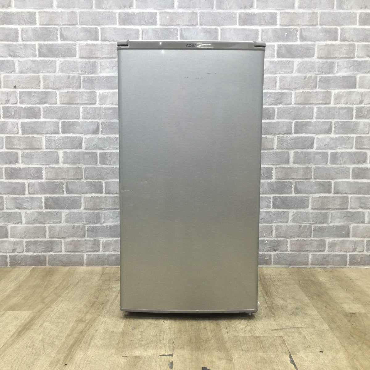 アクア 冷蔵庫 1ドア 75L 右開き シルバー AQR-8G 2020年製