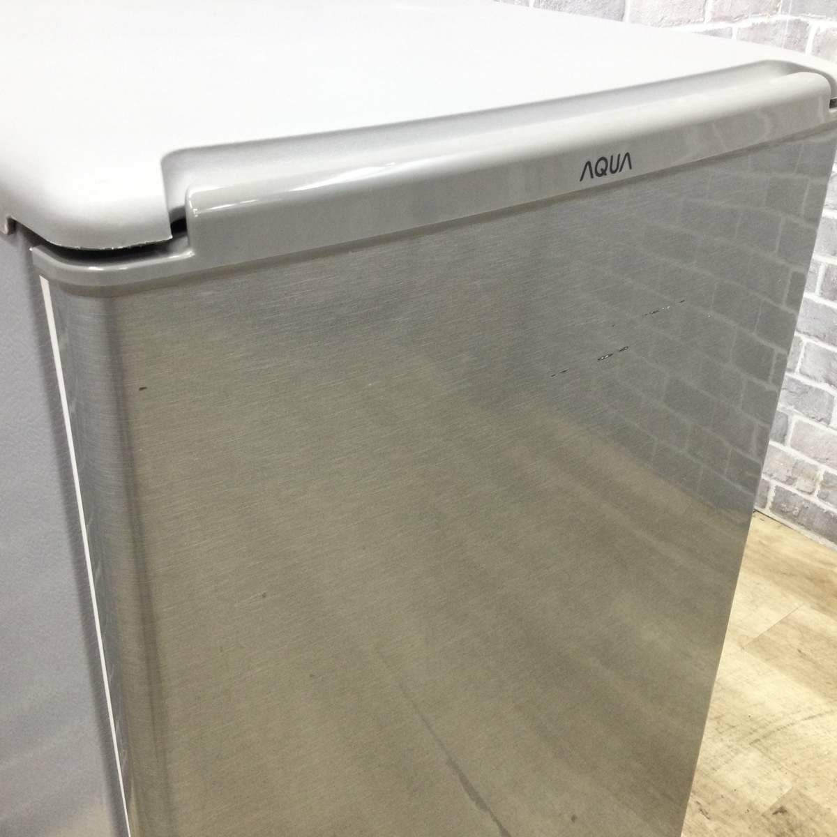 アクア 冷蔵庫 1ドア 75L 右開き シルバー AQR-8G 2020年製