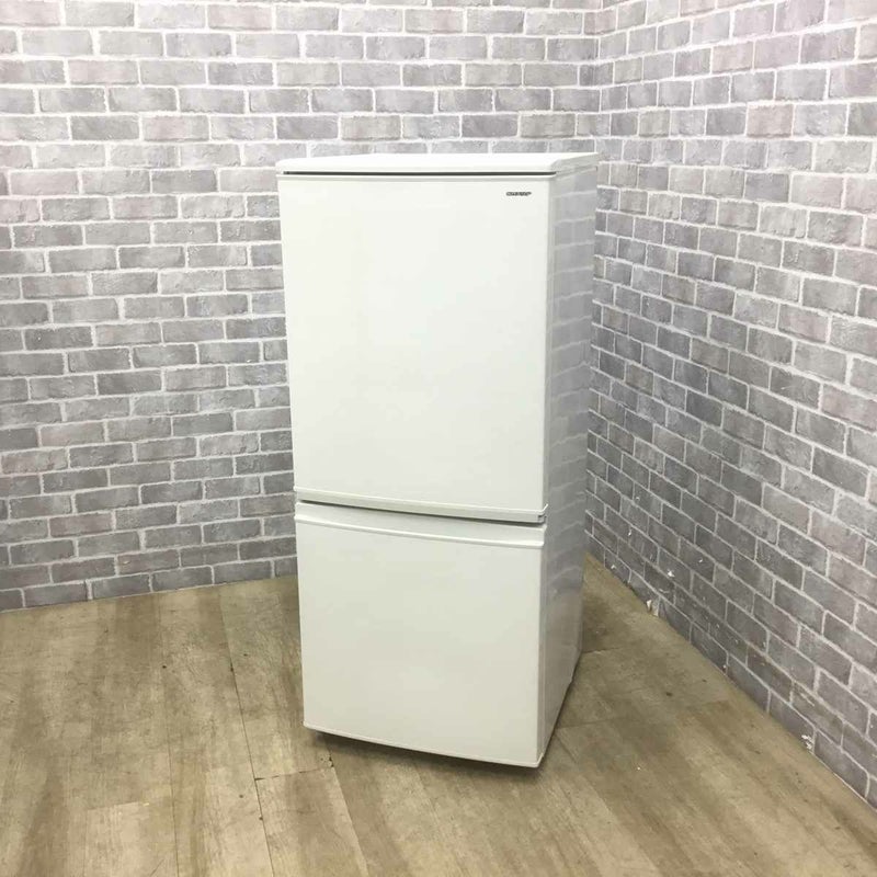 シャープ 冷蔵庫 2ドア 137L つけかえどっちもドア ホワイト SJ-D14D-W 2018年製
