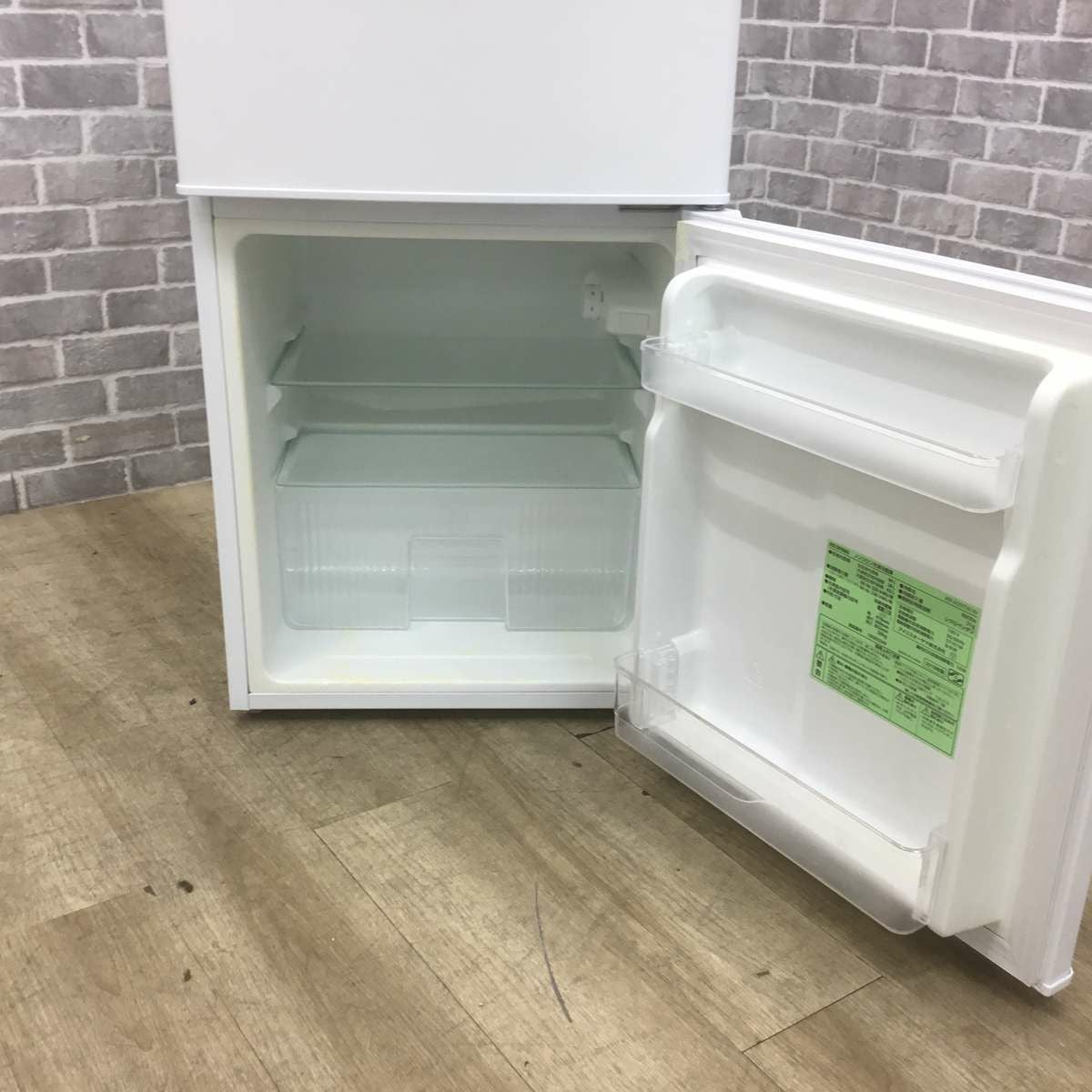 アイリスオーヤマ 冷蔵庫 2ドア 90L 右開き ホワイト IRR-A09TW-W 2019年製
