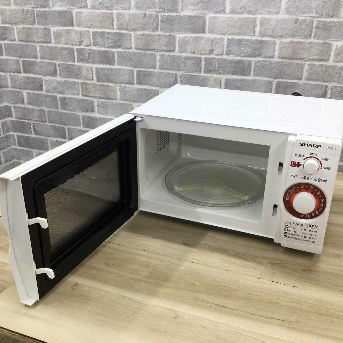 新生活！5280円 シャープ 電子レンジ 2017年製 RE-T3 ホワイト シャープ 電子レンジ 700W 20L 50hz 東日本専用 ホワイト RE-T3-W5