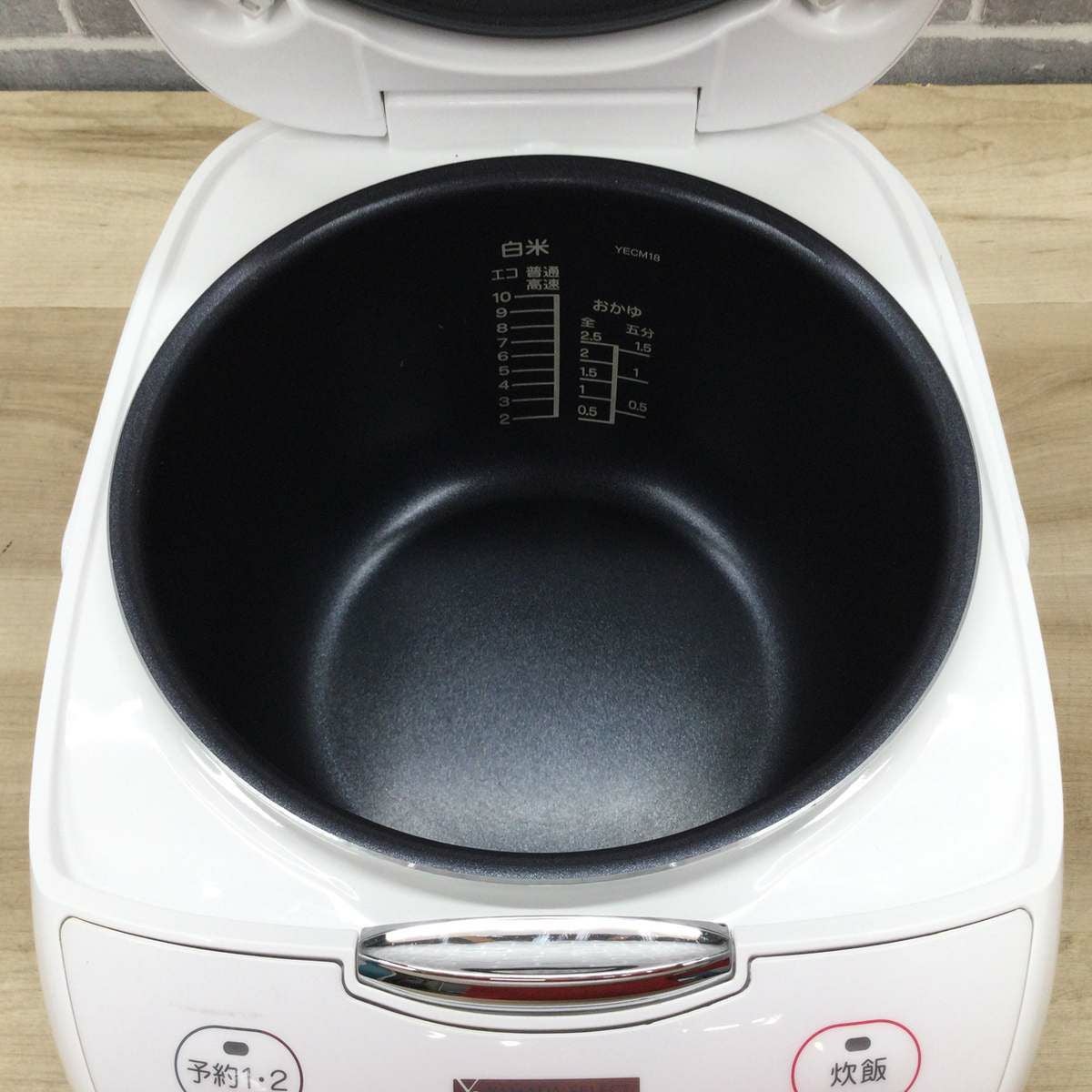 ヤマダセレクト 炊飯器 マイコン式 1升炊き ホワイト YEC-M18G1 2020年