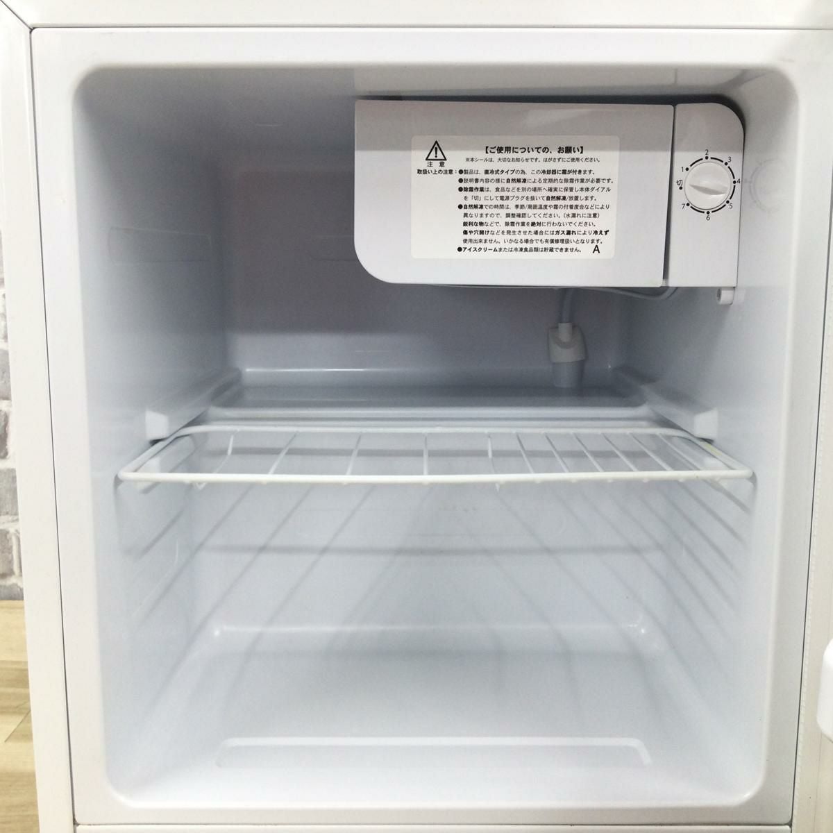 美品　アビテラックス　冷蔵庫　４５L　右開き　２０２２年製　AR-45KS アビテラックス 冷蔵庫 1ドア 45L 右開き AR-45KS 2022年製 | リユース