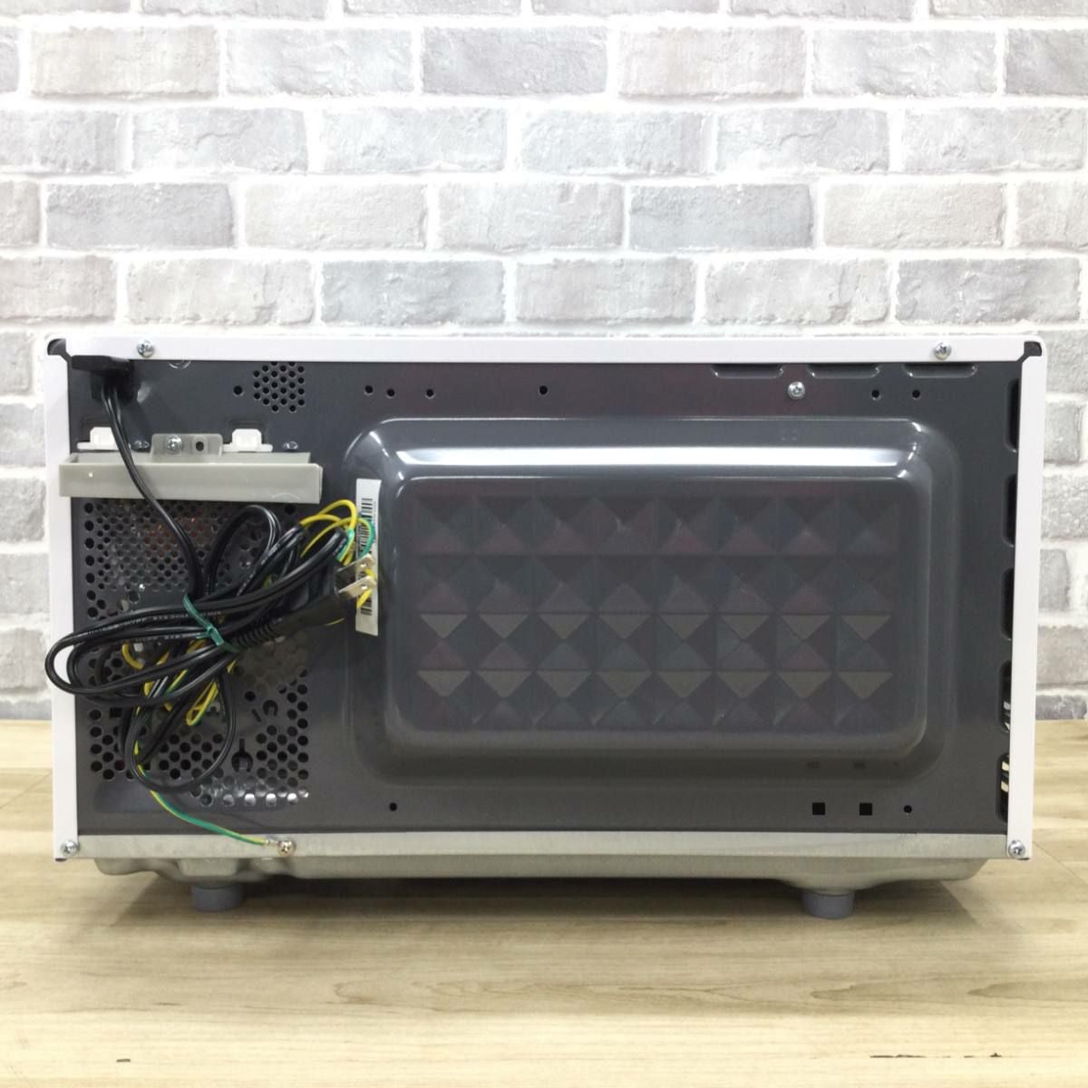 東芝 電子レンジ 520W 17L ヘルツフリー フラット ER-M17Y(W) 2024年製