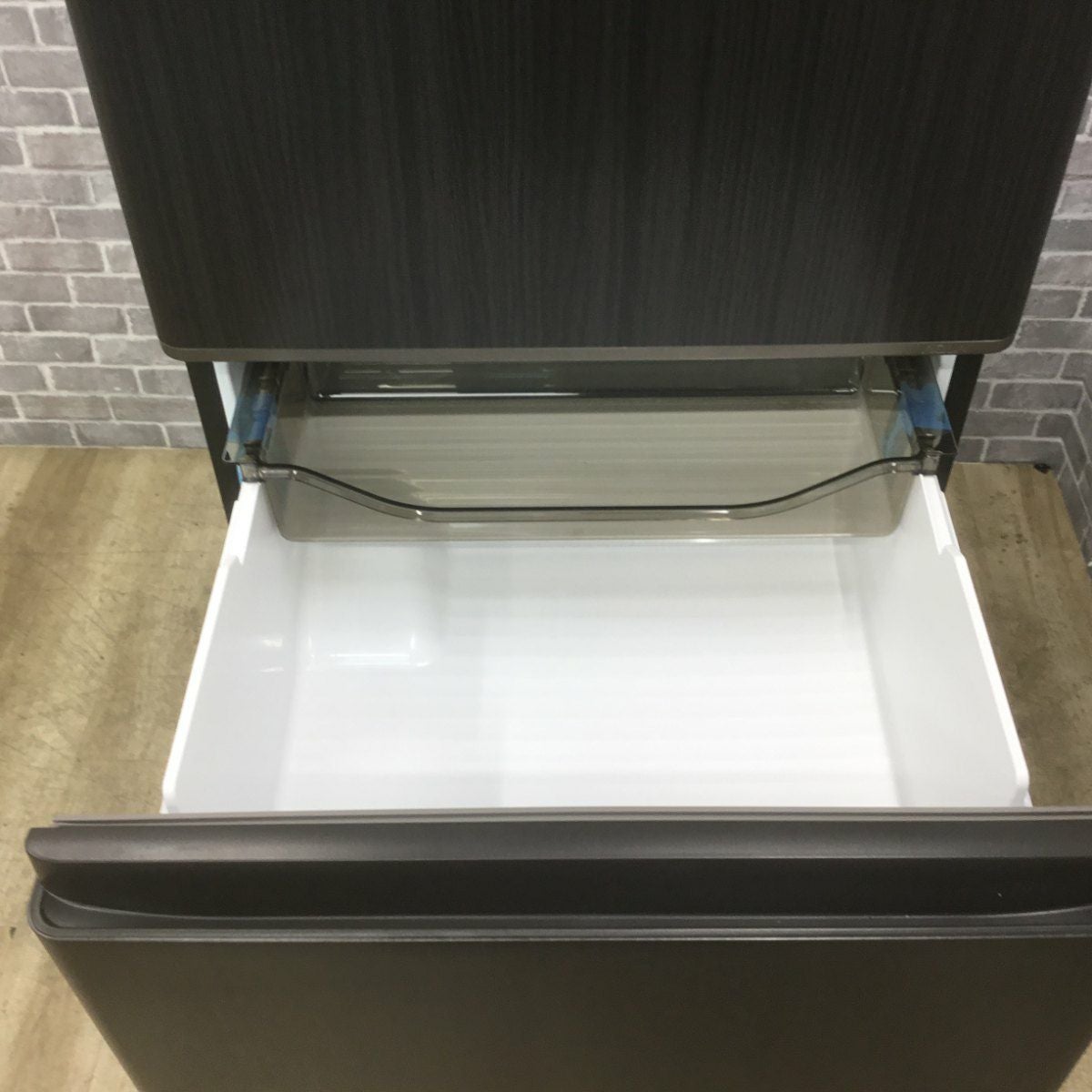 アクア 冷蔵庫 4ドア 433L 右開き AQR-V43R-K 2025年製 アウトレット