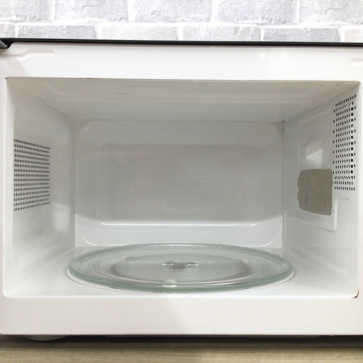 ゼピール 電子レンジ 500W 17L ヘルツフリー AR-G17L 2022年製