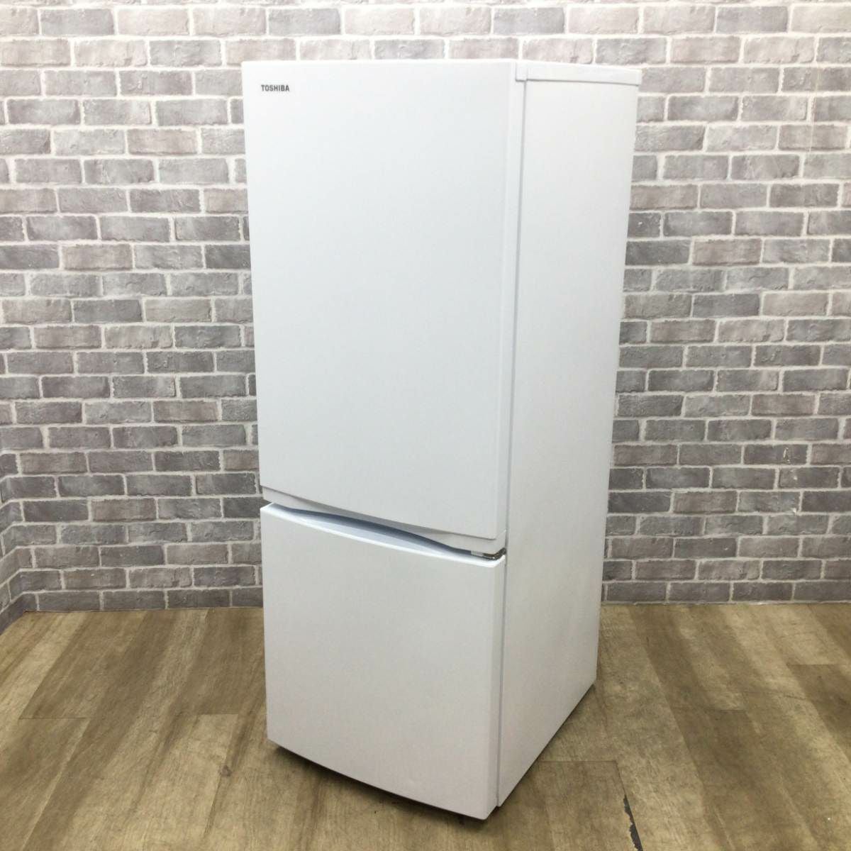 ID:rg221807 東芝 TOSHIBA 冷蔵庫 一人暮らし 中古 2024年製 2ドア 153L ホワイト ファン式 右開き GR-V15BS(W)  【リユース品：状態B】【送料無料】【設置費用無料】 TOSHIBA（東芝） 新生活応援 中古 冷蔵庫 一人暮らし 153L ボトム