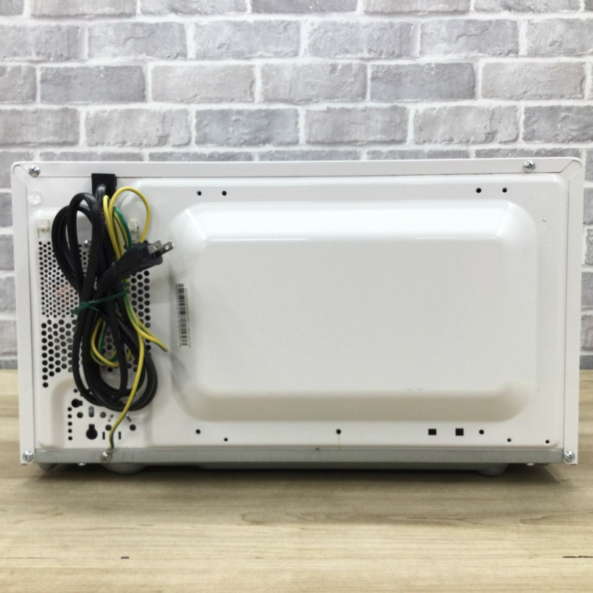 アイリスオーヤマ 電子レンジ 700W 17L 50hz KMG-T177-5-W 2021年製