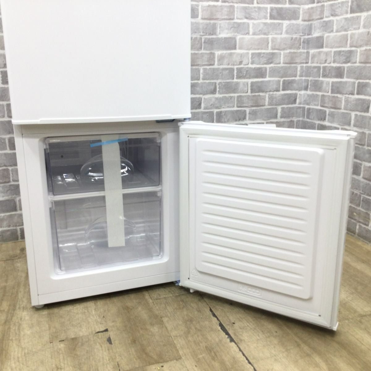 山善 冷蔵庫 2ドア 106L 右開き アウトレット未使用品 YFR-D111(W