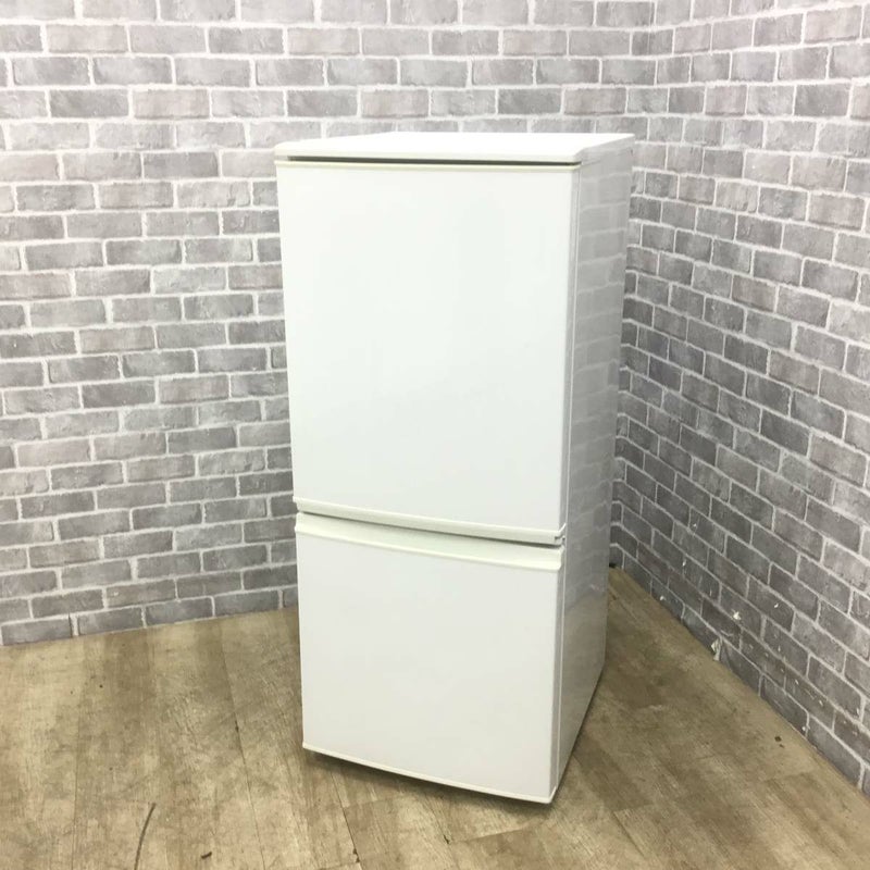 シャープ 冷蔵庫 2ドア 137L どっちもドア SJ-D14A-W 2015年製