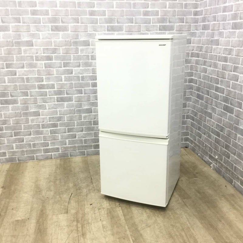 シャープ 冷蔵庫 2ドア 137L どっちもドア SJ-D14D-W 2018年製