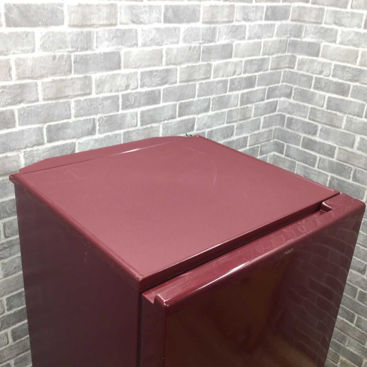 アクア 2ドア冷蔵庫 168L AQR-17J-R ルージュ　右開き　2019年製品　 AQR-17JBK-R 冷蔵庫 レッド [168L /2ドア /右開きタイプ] 【お届け地域