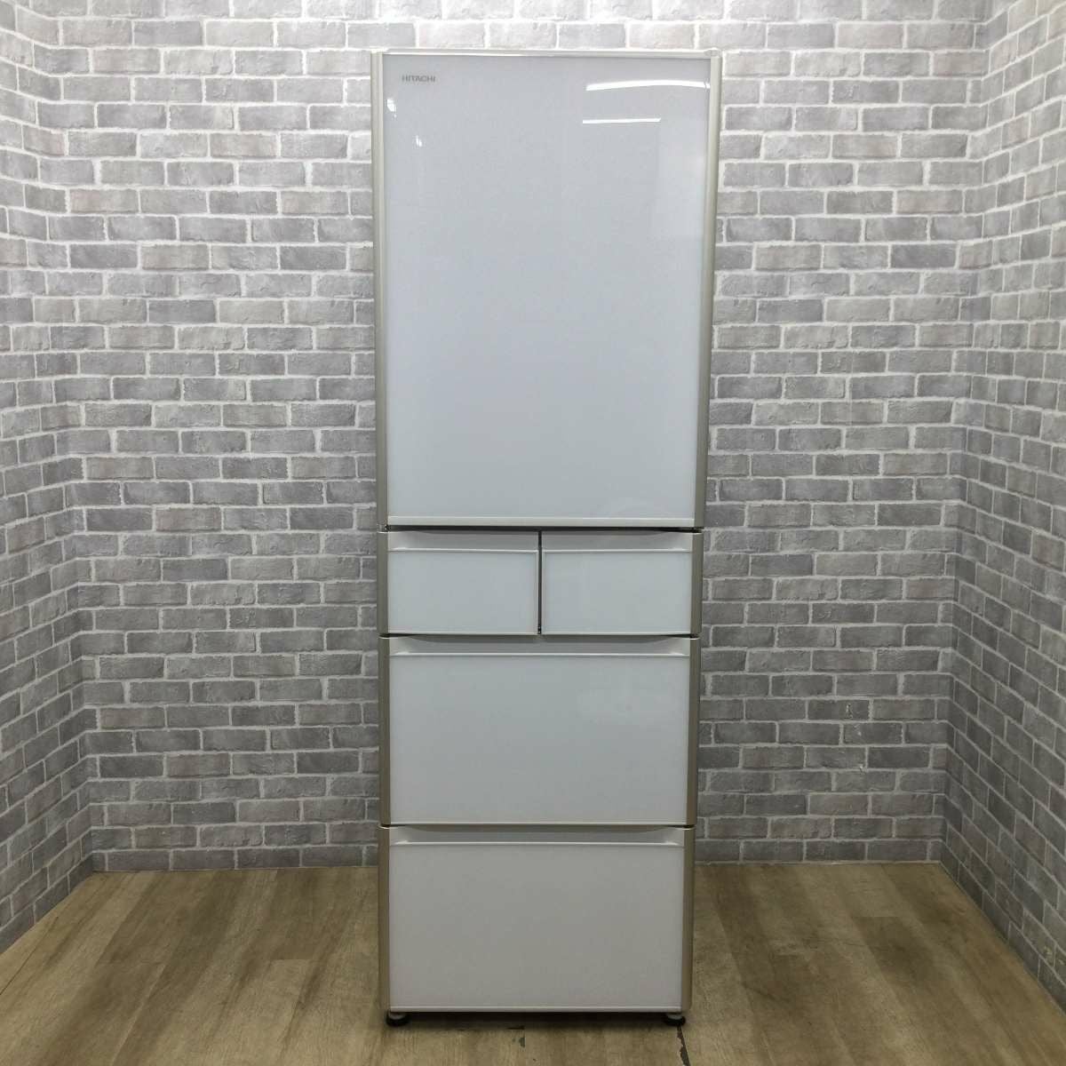 日立 冷蔵庫 5ドア 401L 右開き R-S40J(XW) 2019年製