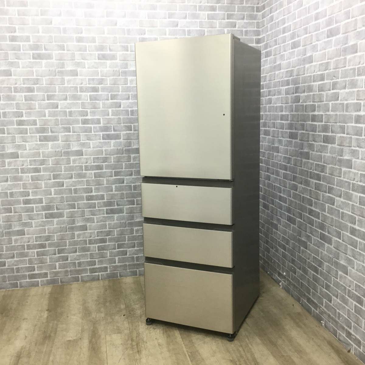 アクア 冷蔵庫 4ドア 362L 右開き 【アウトレット】 AQR-36R(N) 2024年