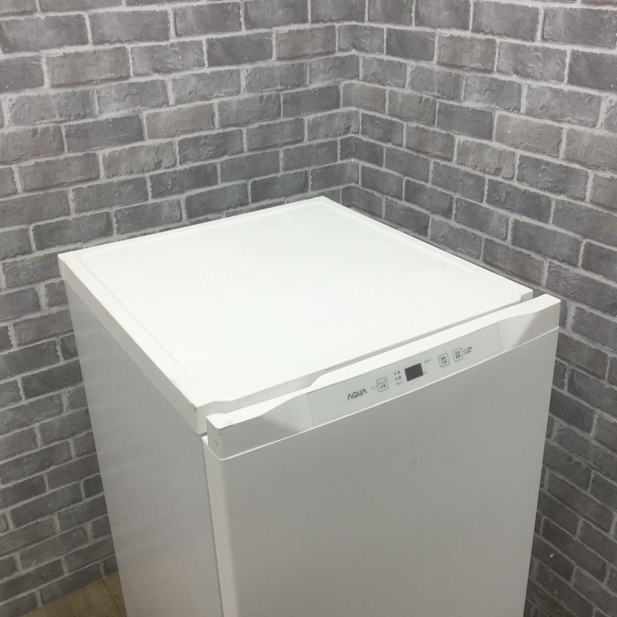 アクア 冷凍庫 1ドア 93L 右開き 【アウトレット】 AQF-FA9R-W 2025年製