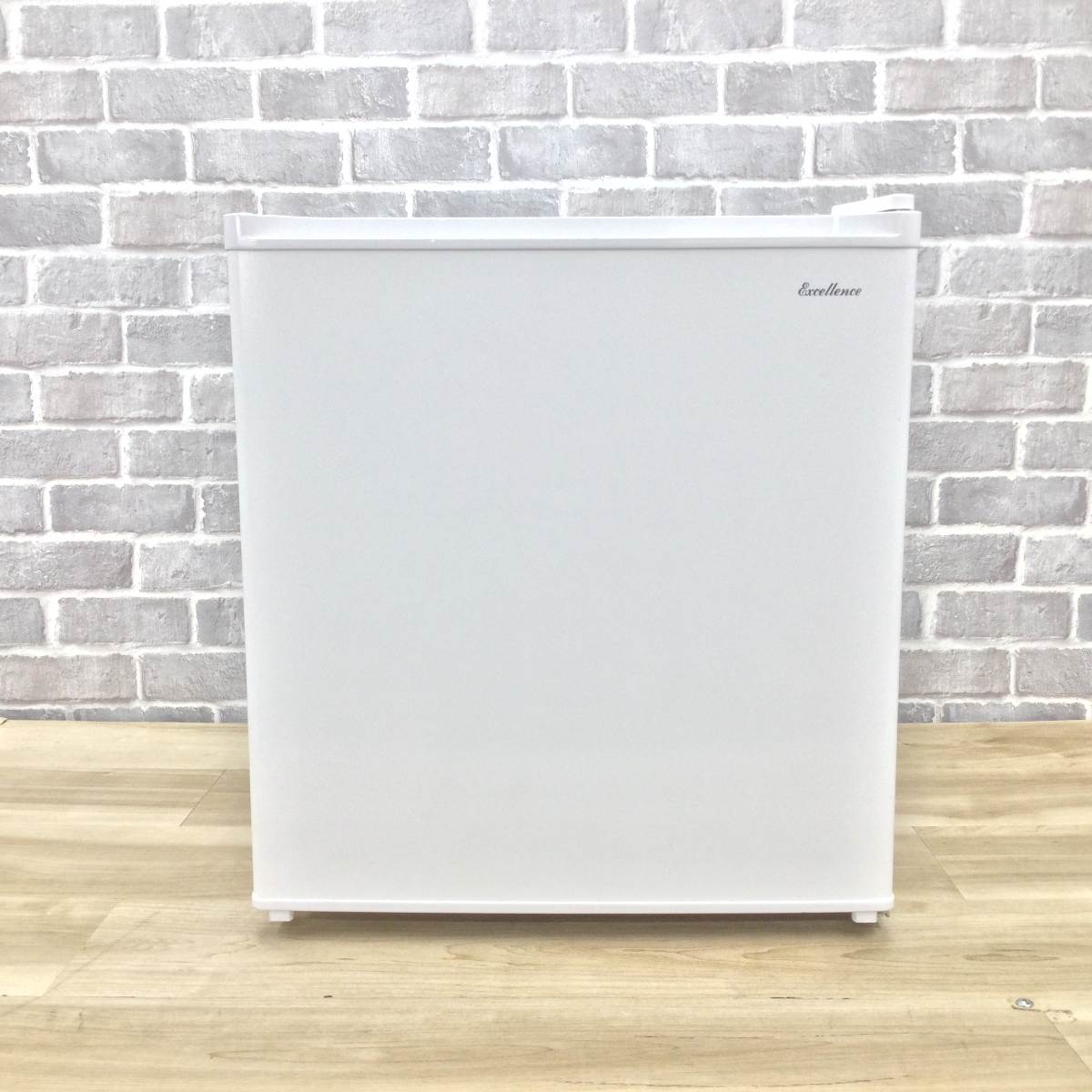エクセレンス 冷蔵庫 1ドア 45L 右開き FR-50W 2020年製 | リユース