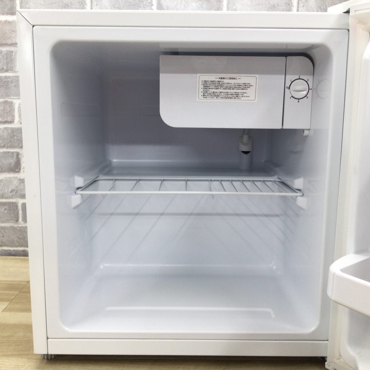 冷蔵庫・冷凍庫 Eldie エクセレンス 冷蔵庫 1ドア 45L 右開き FR-50W 2020年製 | リユース