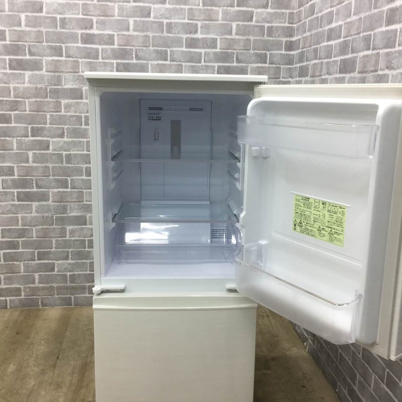 シャープ 冷蔵庫 2ドア 137L どっちもドア SJ-D14E-W 2019年製 