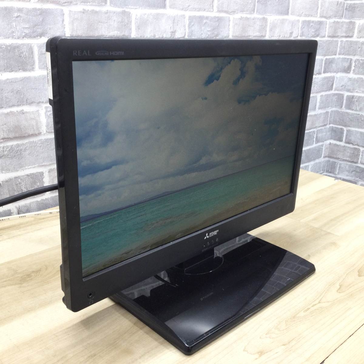 三菱電機 液晶テレビ 19インチ カンタンサイネージ DSM-19L7 2015年製