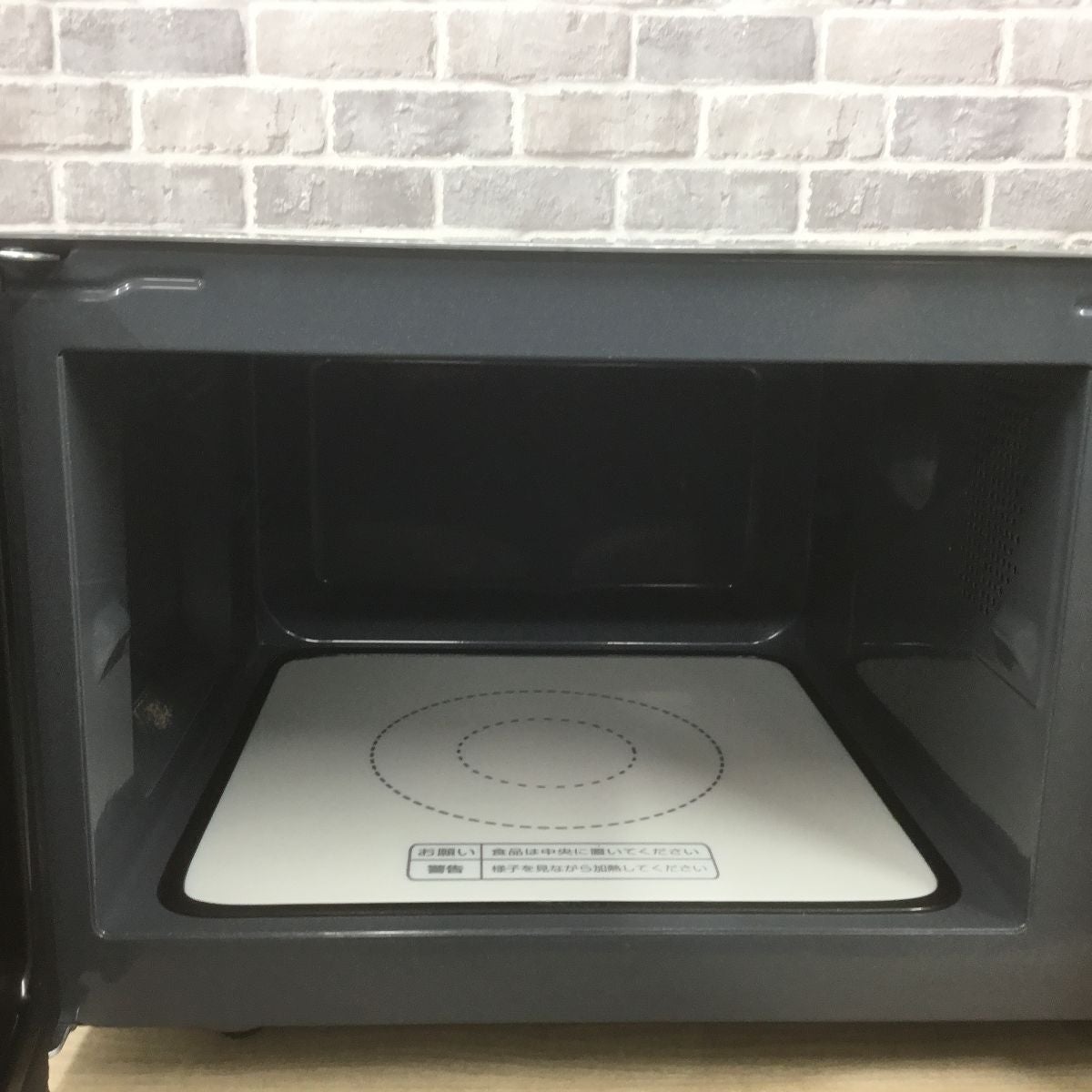 MAXZEN 電子レンジ 550W 18L ヘルツフリー フラット JM18GZ01 2022年製