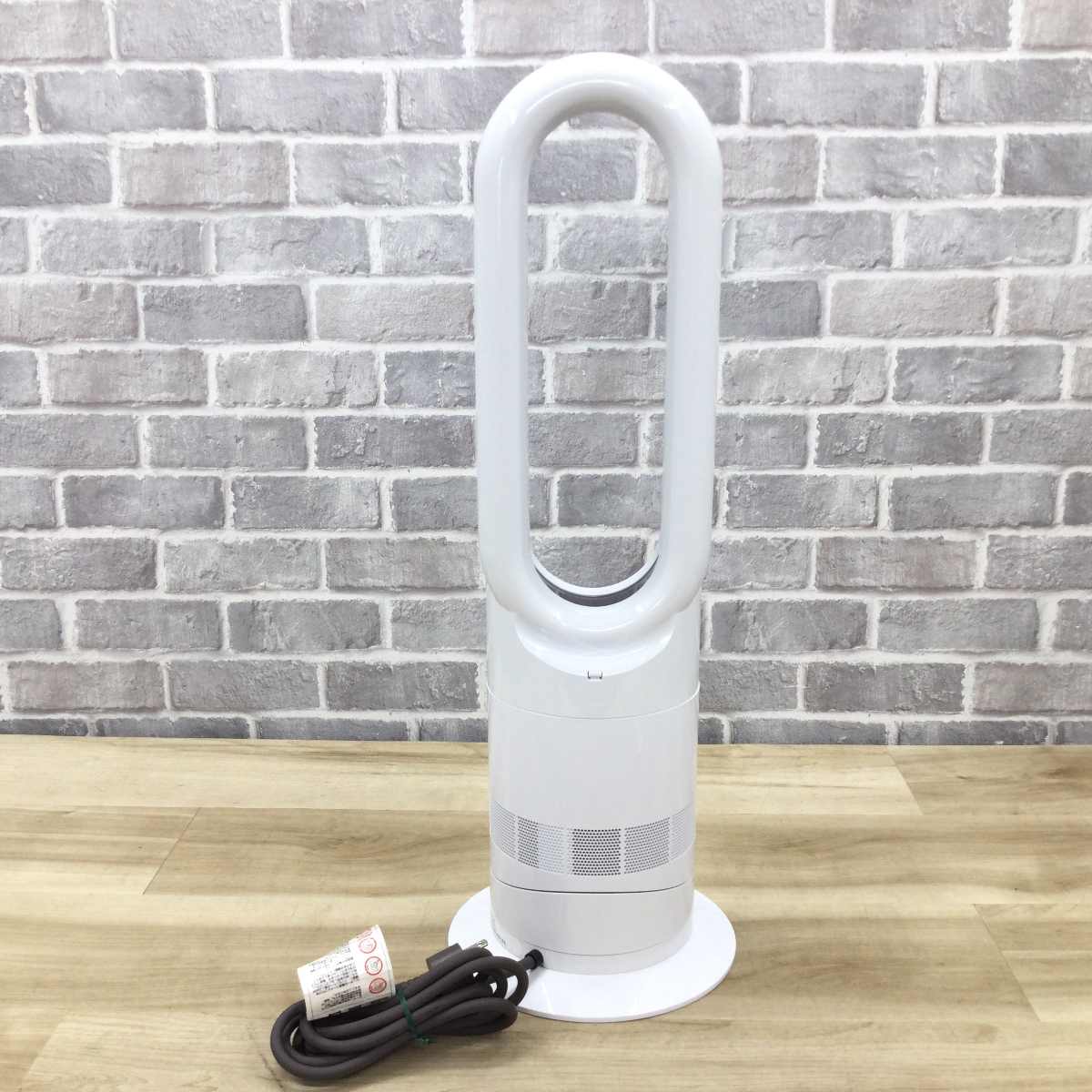 ダイソン ファンヒーターhot＋cool Dyson AM09 2025年製 | リユース