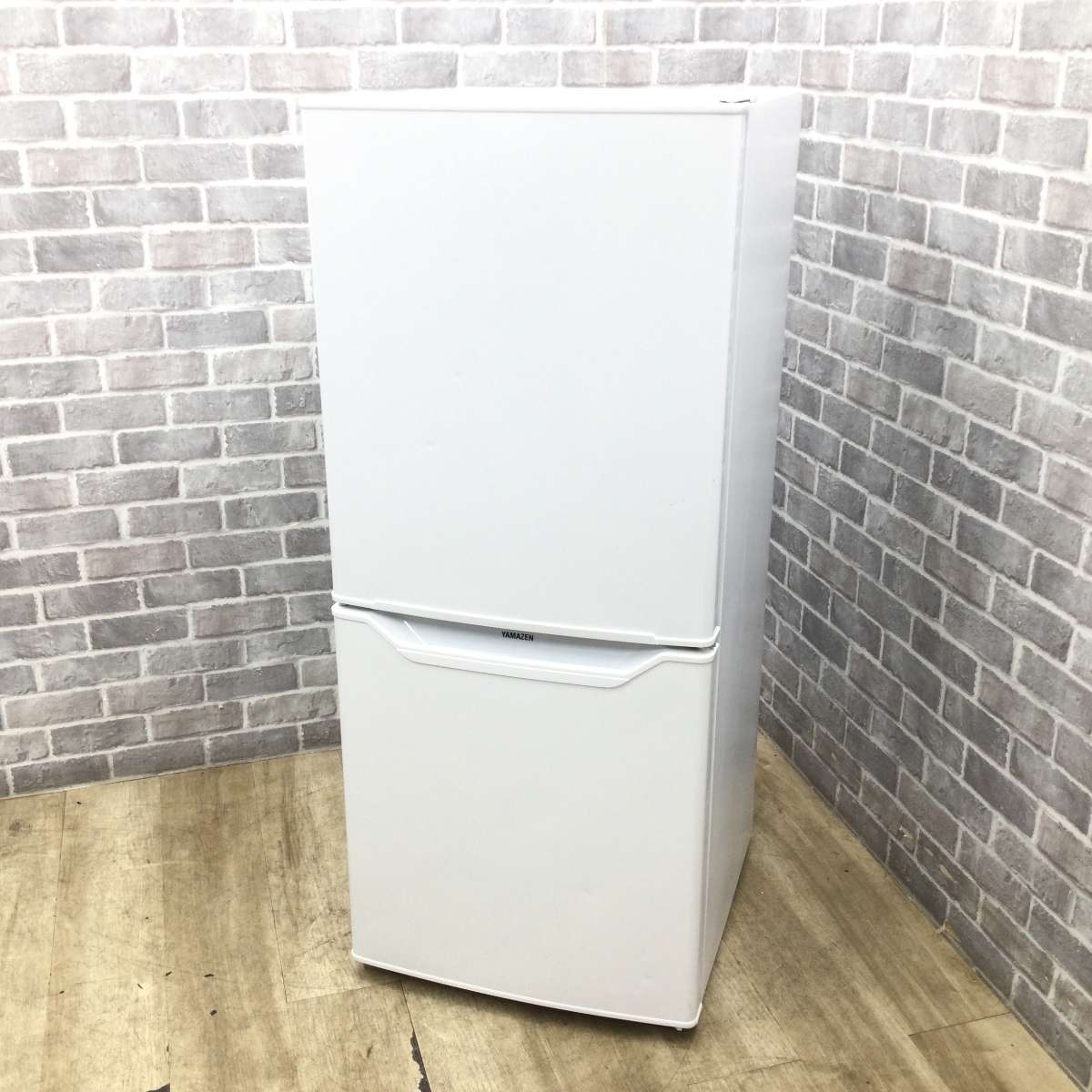 山善 冷蔵庫 2ドア 106L 右開き YFR-D111(W) 2021年製