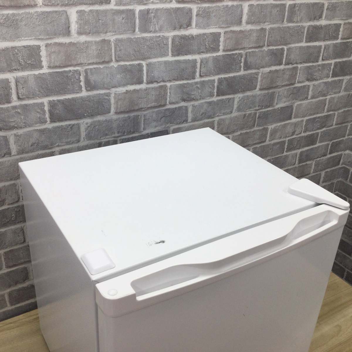 MAXZEN 冷凍庫 1ドア 32L 右開き JF032ML01WH 2024年製