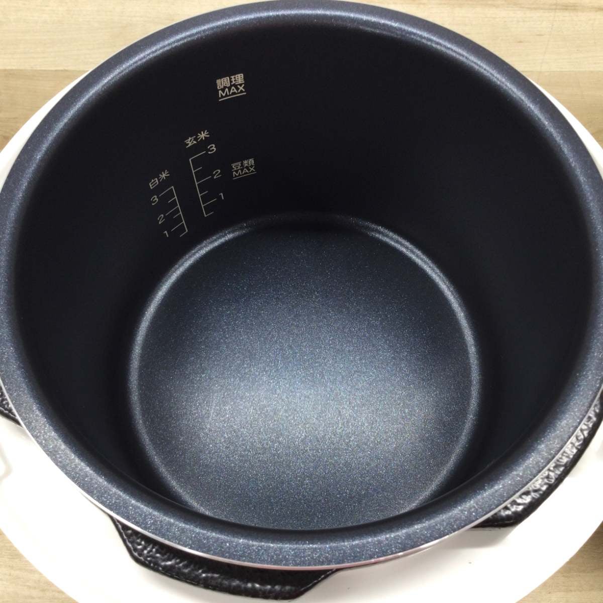 シロカ 電気圧力鍋 【未使用品】 SP-2DF231 2021年製