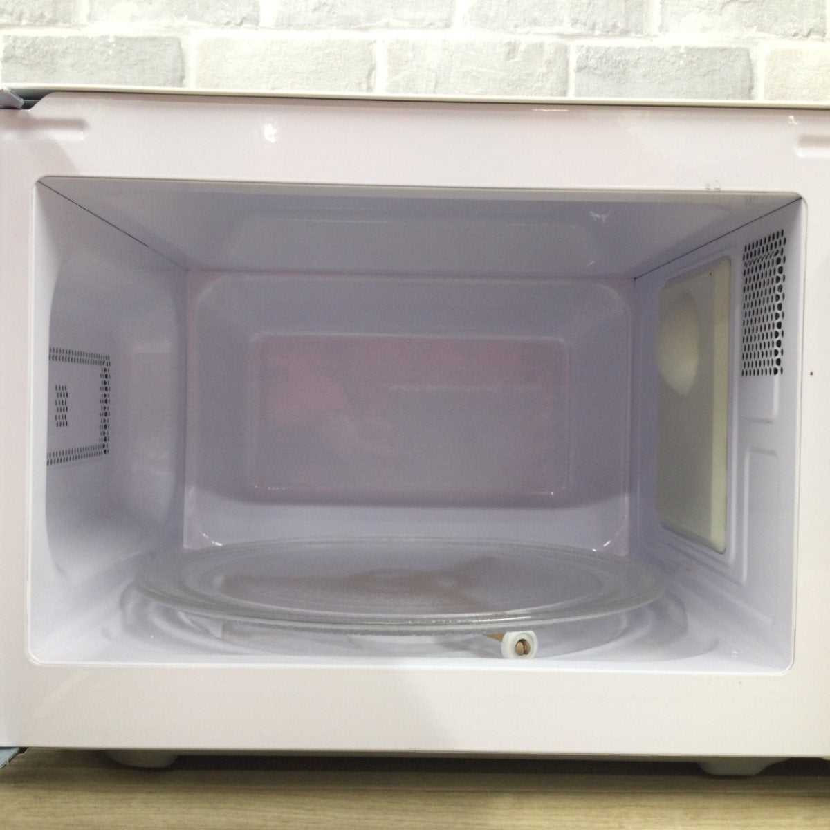 Comfee' 電子レンジ 17L ヘルツフリー CFM-CM174 2024年製 | リユース