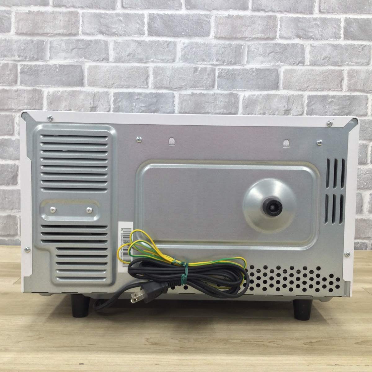 シャープ オーブンレンジ 500W 15L RE-180KS-W 2016年製