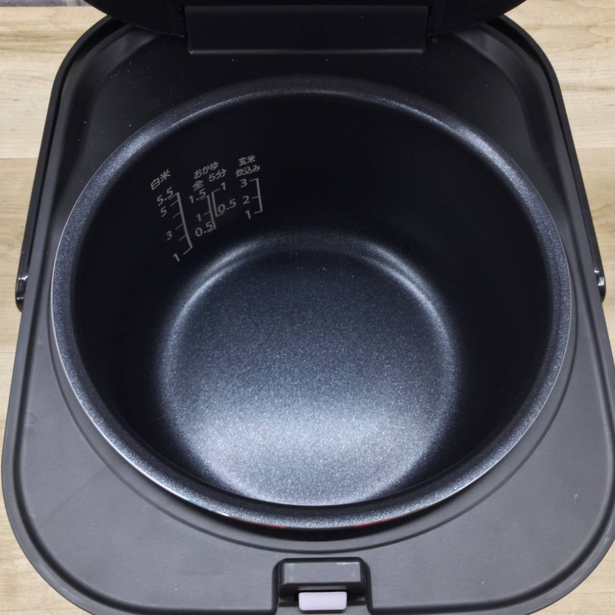 山善 炊飯器 マイコン式 5.5合炊き AMRC-10M(B) 2025年製 | リユース