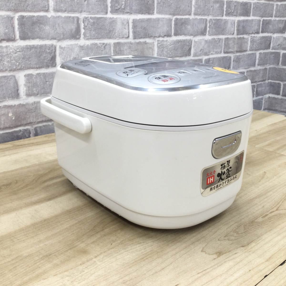 アイリスオーヤマ 炊飯器 IH式 3合炊き ERC-IE30-W 2019年製