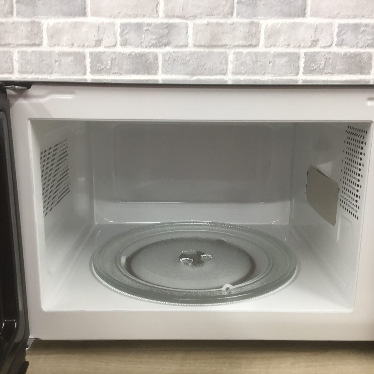 ゼピール 電子レンジ 500W 17L ヘルツフリー AR-G17L 2025年製
