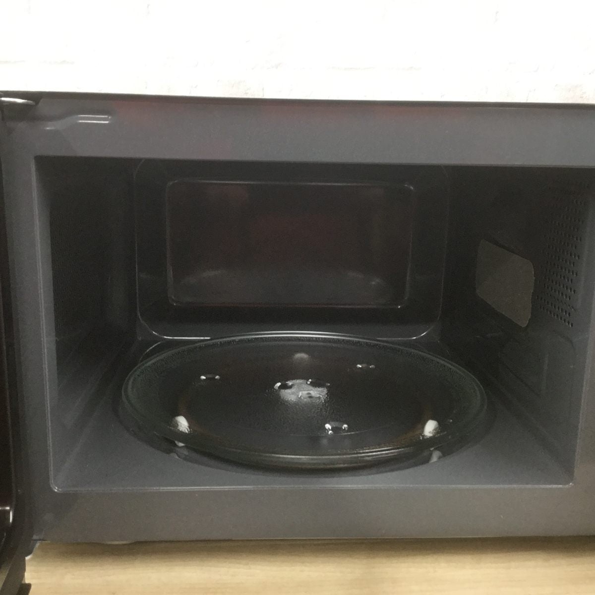 シャープ 電子レンジ 520W 18L ヘルツフリー RE-TM18-B 2021年製