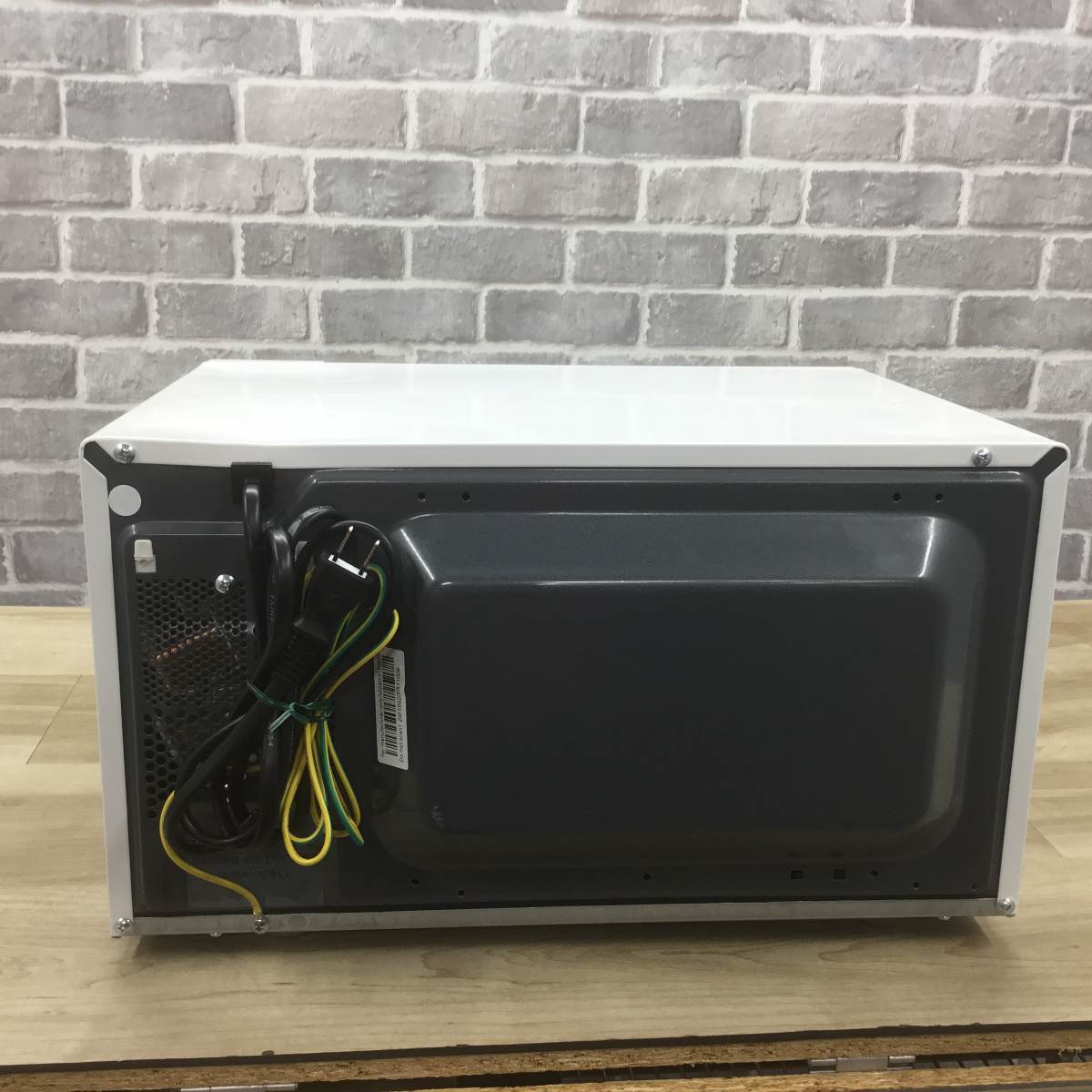 シャープ 電子レンジ 520W 18L ヘルツフリー RE-TM18-W 2024年製