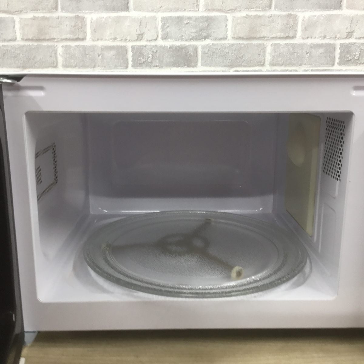 東芝 電子レンジ 700W 17L 50hz MFM-S17A-50HZ(W) 2020年製 | リユース