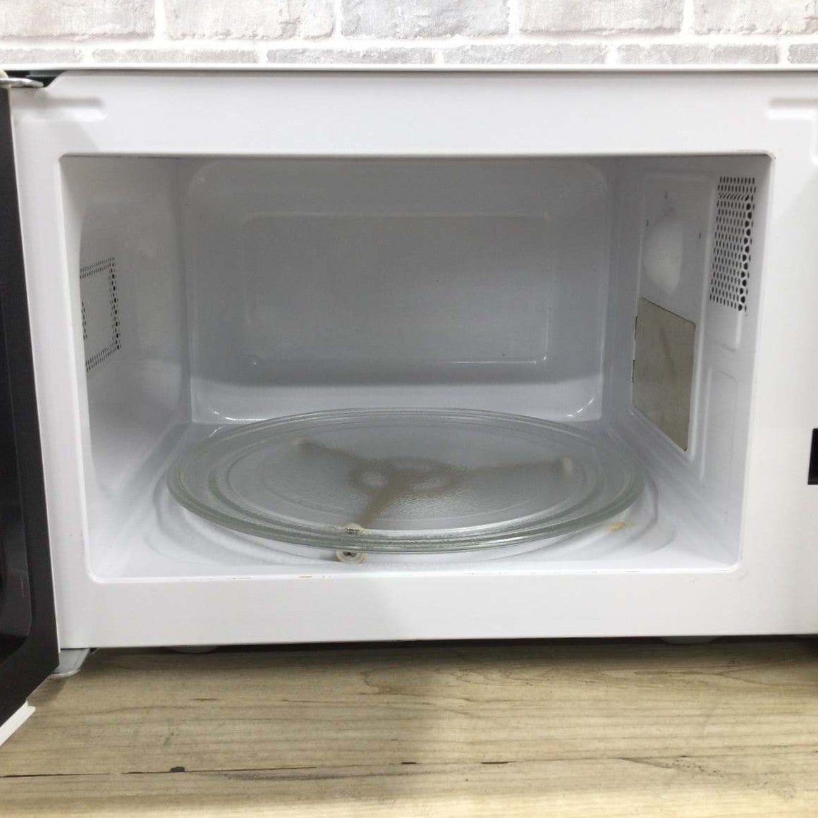 ハイアール 電子レンジ 700W 17L 50Hz JM-17H-50-W 2018年製